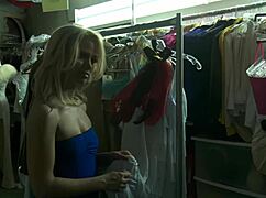 i just cant stop playin with these big cocks, they make me so horny on the bed, gapin my asshole while doggystylin in heels