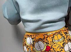 morning routine of a hottie