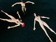 Let's play Caroline's fantasies part 7 in the rental cabin with redheads and strapons 😏