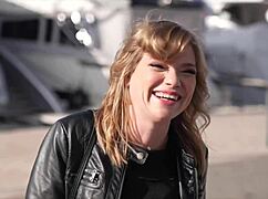 Luth belle blonde thirsty for cocks 😈