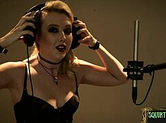 gorgeous lesbian trio licking pussies and squirting 😍