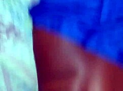 Tá ebenská děvka z okolí si nechává šukat prdel análně