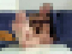 Worship my feet and suck my toes?