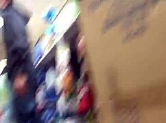 Milf phat ass in hidden candid shot 😏