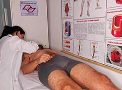 Der Patient hatte eine unerwartete Reaktion vor der Krankenschwester