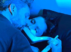 Je profík na nožky, sátí a liže prsty 😍