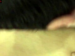 sentei com forca nessa rola fina e grossa ate gozar