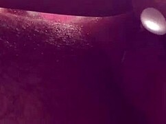 Sıkı götünü kayganlatıp büyük yarrak için hazır ediyor kızıl Latin sert pov anal orgazmda inliyor