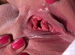 Delicieuse Jimena Lago Masturbates Her Perfect Body Solo