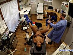 Minnie Rose uses vibrator, gives blowjob, creampie in latex gloves