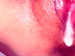 Pepek isteri amatur dicukur merah jambu dapat kongkek creampie. 25 hari selepas hilang dara