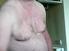 Европейски тип гол сутрин, хорен с кафе и малък 18+ кур