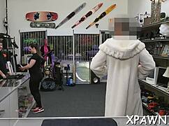 Exhibitionist Amateur Sucks Cock Hardcore