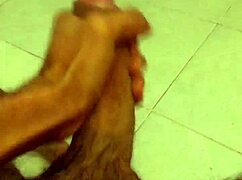 this bbw babe is milking me with her hands