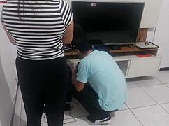 Dona De Casa Reclama Com O Técnico Que O Marido Não Percebeu Sua Lingerie Nova Ela Coloca E Pede A Opinião Do Técnico