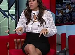 Hey, check out Paola Rojas in that upskirt skirt scene!