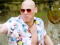 Modelmedia Asia's Party Boy Qu Yuan in ancient cosplay fucks modern pussy