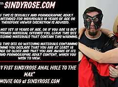 i fist sindyrose's anus hole to the max, aka nikkicurly