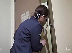 왜 내 보지가 이렇게 주목받아—나오 미즈키 크림파이, 파트 2?