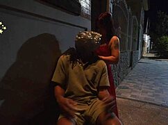 ¿Mira a estas dos putas castigar al gringo infiel?