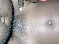 18+ con figa stretta scopata da cazzo mostro