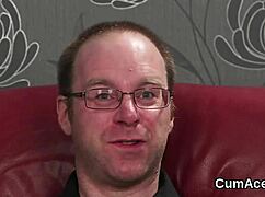 Flirty Model Swallows Jizz In Bukkake Facial Session