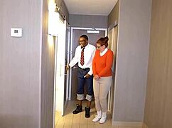 Нердовая рыжая рейгн любит анальный фейсал 😍