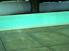 Denise Klarskov flasha javno v Malagi!