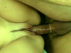 Caralho fode esses peitões da Vanessa na piscina!