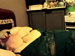 Jaz sem sužnja Titia Tertius iz klana, uživam v jouissance in plaisir v suženjstvu