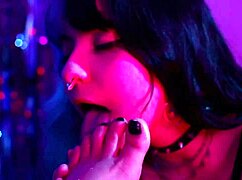 Rotten Venus & Nath In Lesbian Foot Fetish