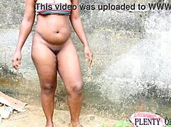 저 핫티 야외에서 거칠게 박았어