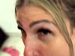 Wow, that puta safada offered me 1000 pix or a mysterious blowjob outdoors!