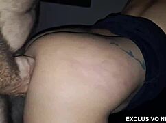 gosto de ver minha esposa gozando no pau de outros caras, ela sempre precisa de mais 😈