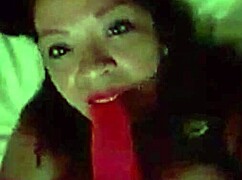 Colombiana with big tits deepthroats