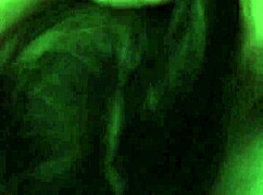 b girl gives a blow job!