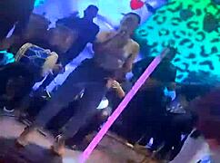 epa colombia deja ver sus tetas en vivo