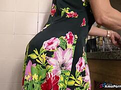 Sexy wife giving her tight ass in anal and cumming loudly 😈