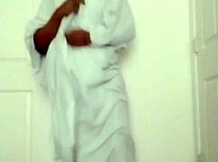 i'm feeling colors like the sun in a slower dance to song 2.