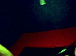 Kau Nampak Aku Angkat Berambut Merah Terpanas Di Kerusi Erotik?