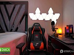 culonaa is a teen with a big ass