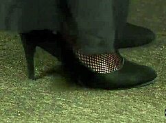 Peculiar Peach Gets Intense Cumshot On Her Face Gulping All The Cream