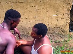 I fucked my BBW step sister Patricia in a local hut and they caught us! 😏