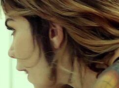 Chloe Lamour dobi trd analni jeb