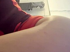 gostosa shakes ass nicely while wearing panties