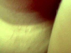 Латинка новинка язди с големия си задник