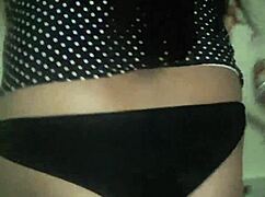 Linda Girl Crossdresses in Transsexual Scene with Sexy Actions