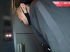 彼氏のお願いで好きでもない男に一肌脱ぎつつも、小悪魔モード発動！！ド 童貞チ ポを弄ぶムニュムニュ乳圧パイズリ炸裂！！本命彼氏とどっぷり上書き中出し連発！！part1