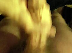 Lady give me a glass wank