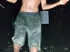 公園でフォト撮影中ドキドキしてムラムラ